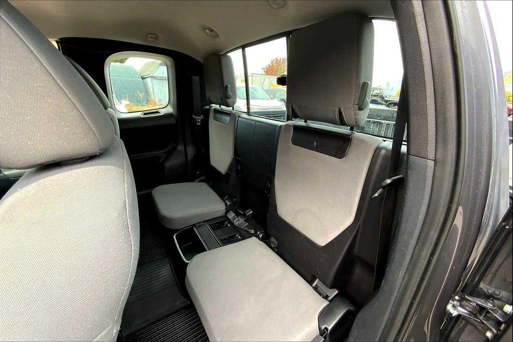 2018 Magnetic Gray Metallic Toyota Tacoma