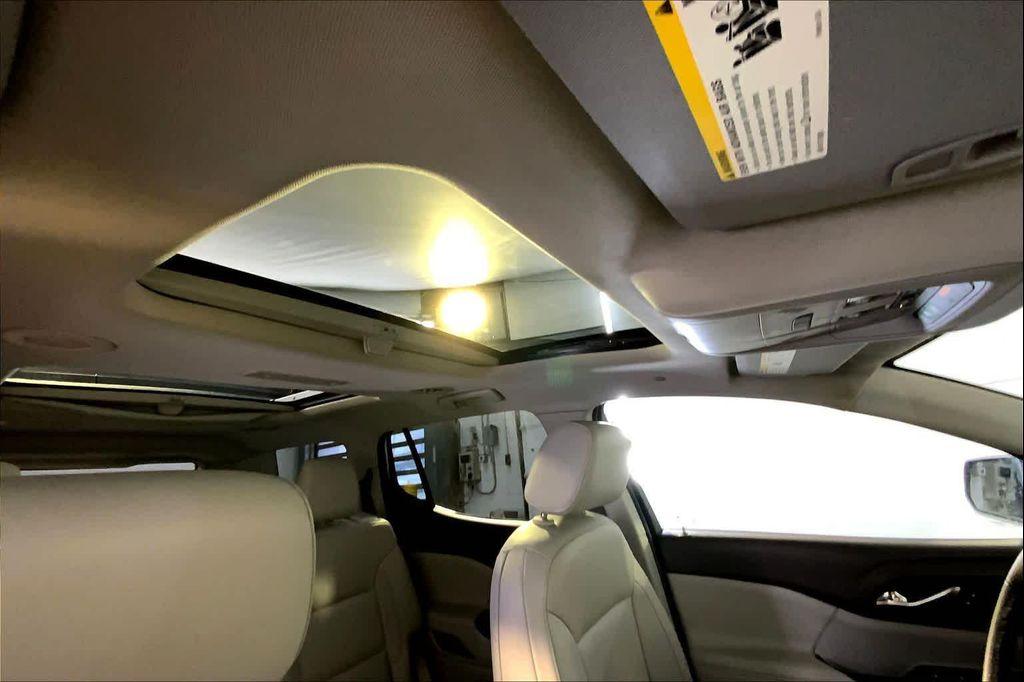 used 2018 GMC Acadia car, priced at $19,569