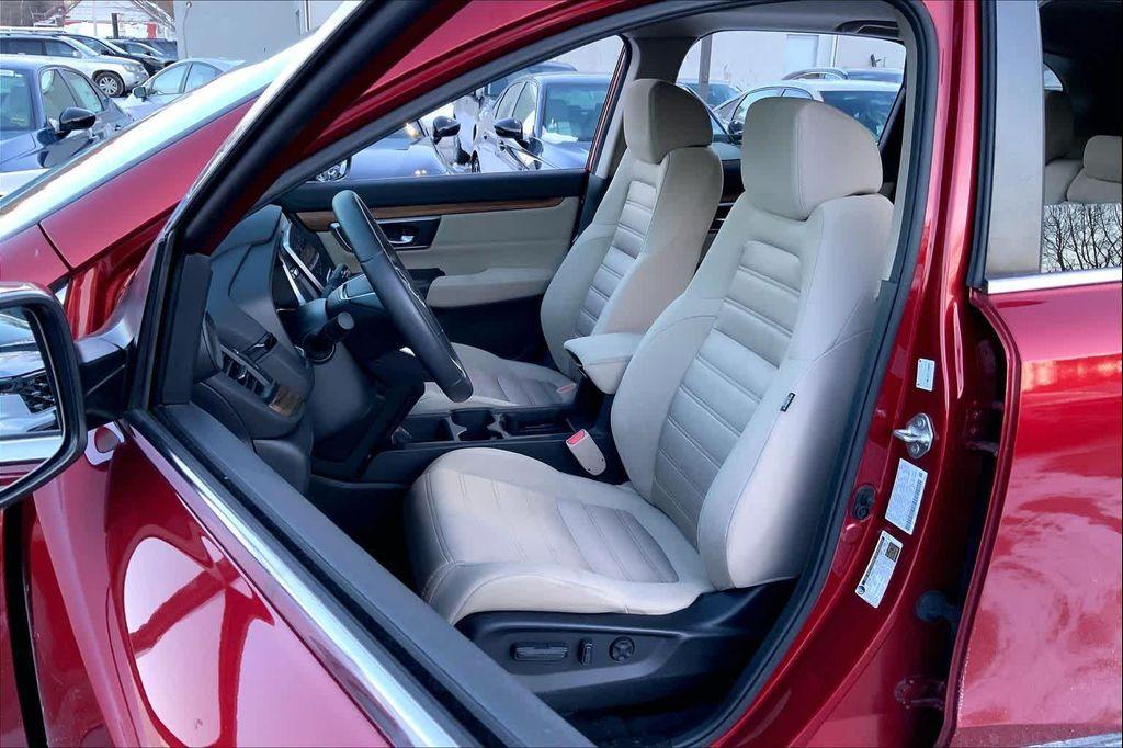 used 2019 Honda CR-V car, priced at $21,194