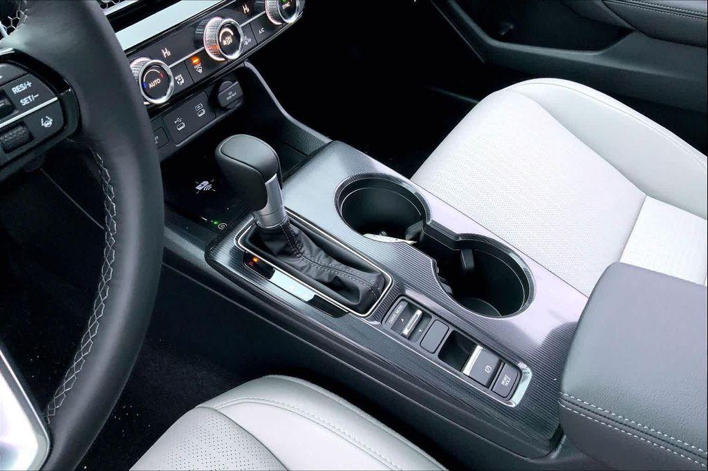 new 2026 Honda Civic Hybrid car, priced at $33,490