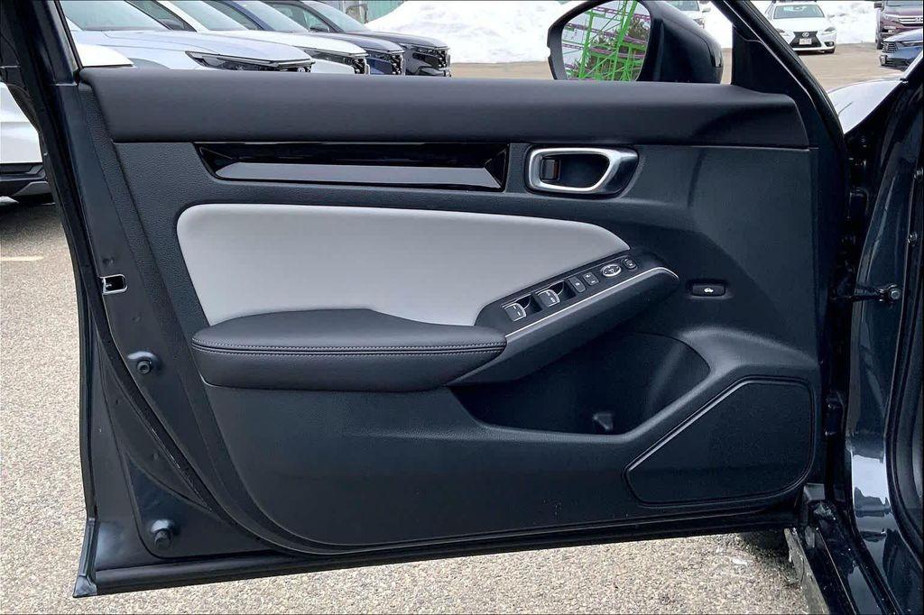 new 2026 Honda Civic Hybrid car, priced at $33,490