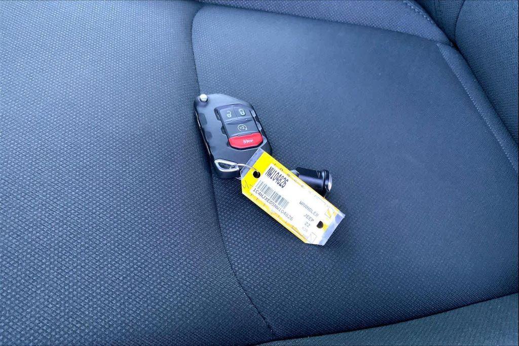 used 2022 Jeep Wrangler Unlimited car, priced at $29,131