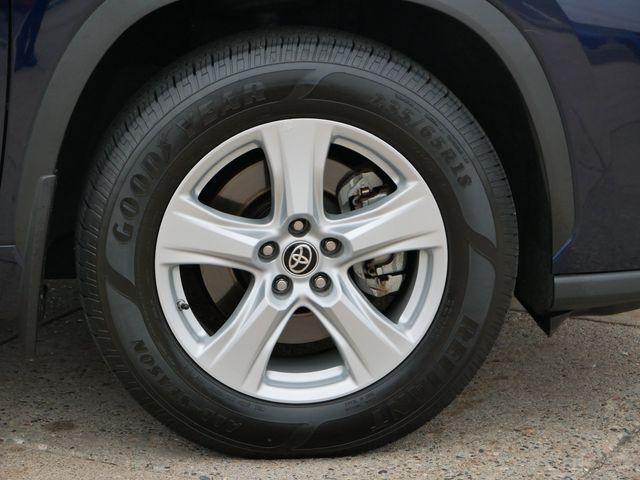 used 2020 Toyota Highlander car, priced at $26,979