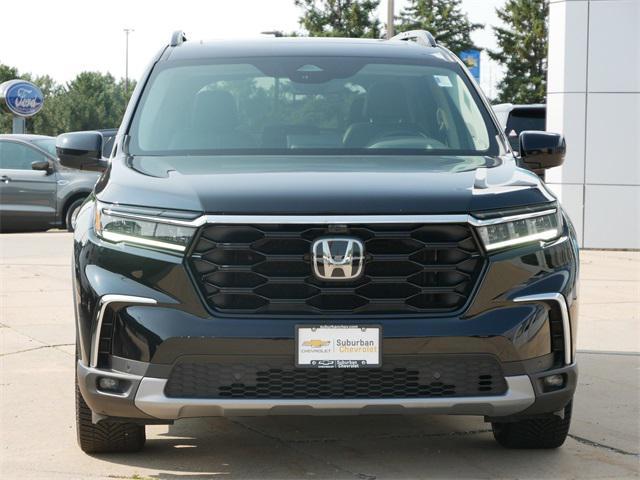 used 2023 Honda Pilot car, priced at $36,997