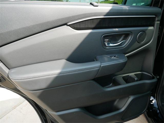 used 2023 Honda Pilot car, priced at $36,997