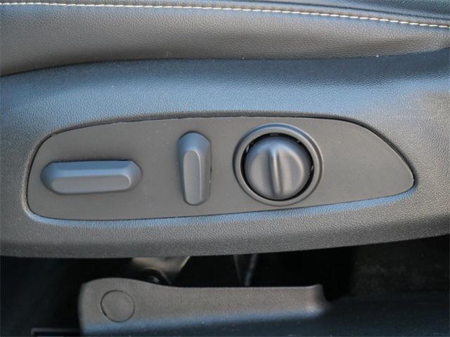 used 2023 Chevrolet Traverse car, priced at $28,997