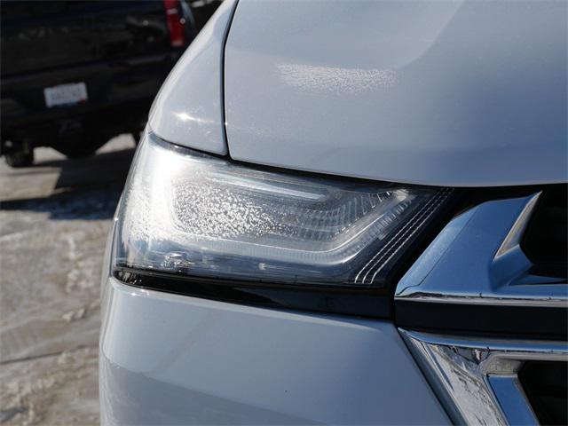 used 2023 Chevrolet Traverse car, priced at $28,997