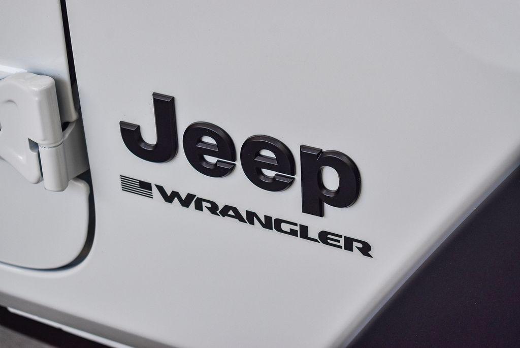 new 2026 Jeep Wrangler car, priced at $41,270