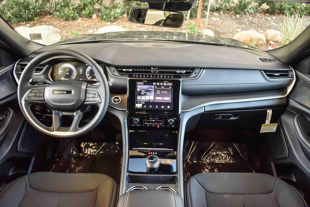 new 2026 Jeep Grand Cherokee L car, priced at $41,110