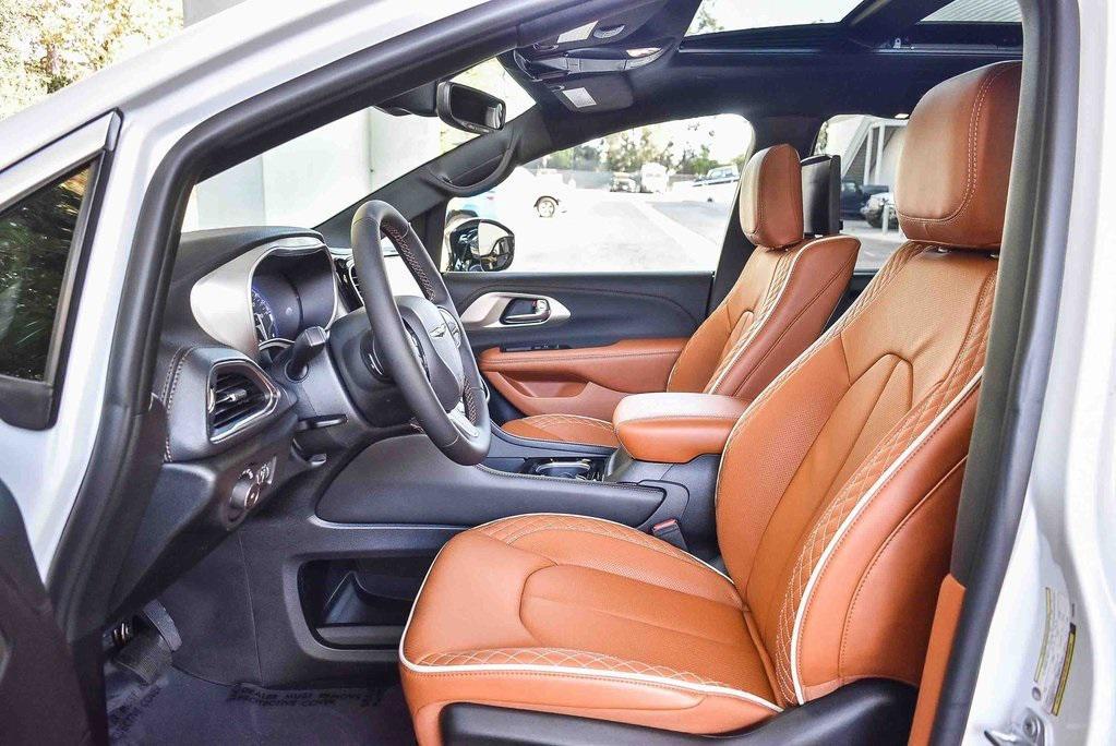 new 2026 Chrysler Pacifica car, priced at $57,950