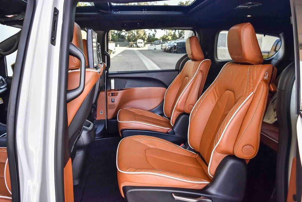 new 2026 Chrysler Pacifica car, priced at $57,950