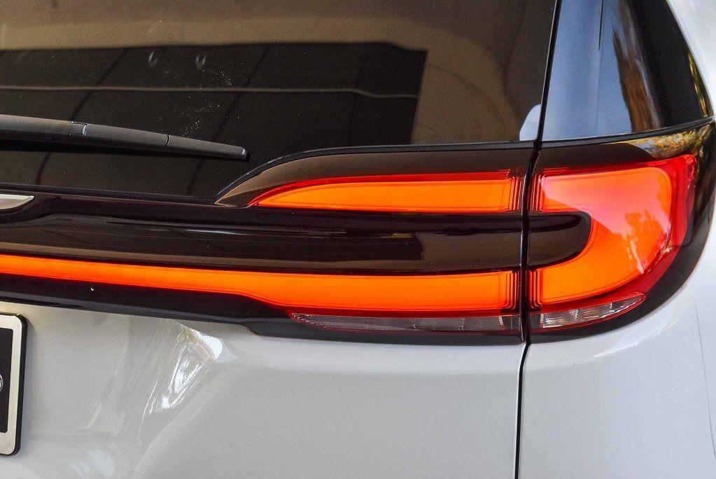 new 2026 Chrysler Pacifica car, priced at $56,450