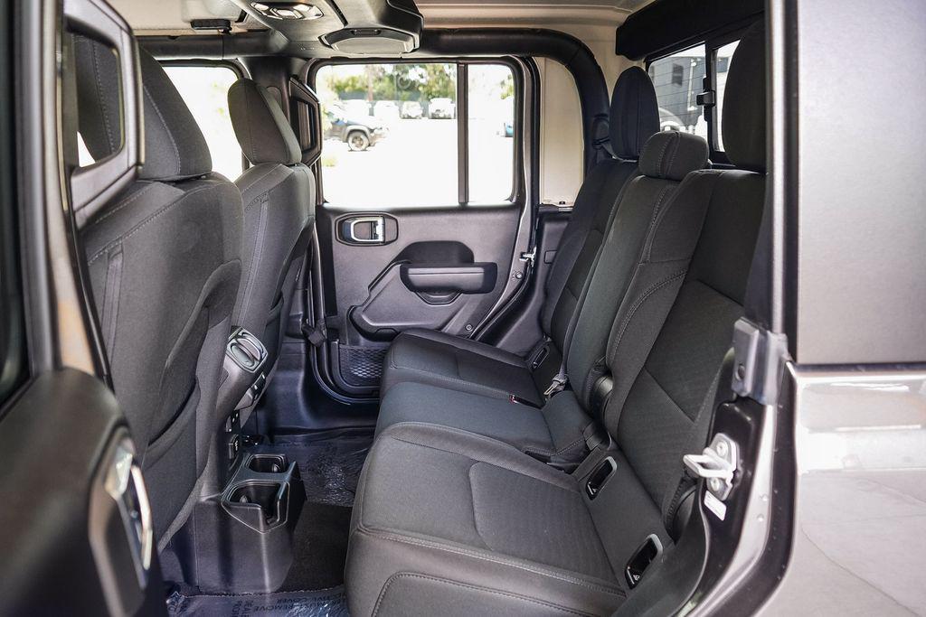 used 2022 Jeep Gladiator car, priced at $34,500