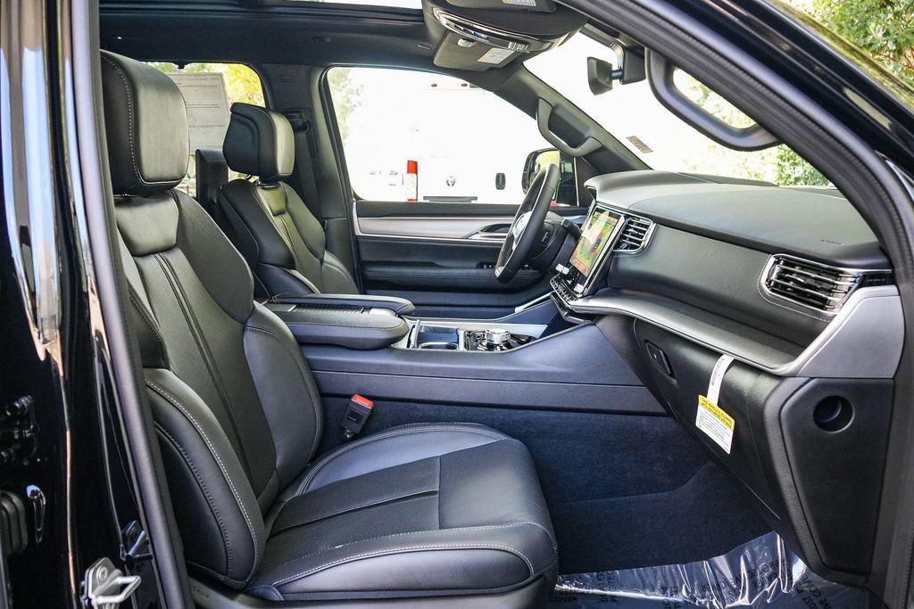 new 2026 Jeep Grand Wagoneer car, priced at $86,265