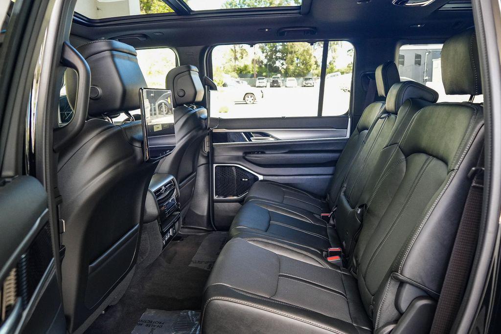 new 2026 Jeep Grand Wagoneer car, priced at $86,265