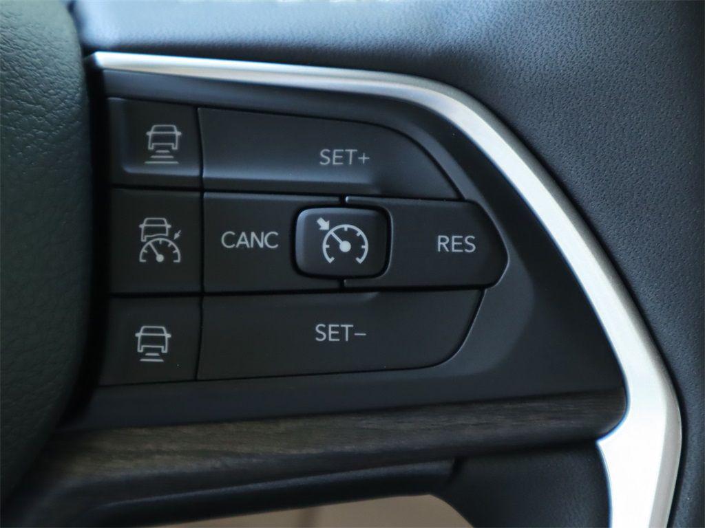 new 2023 Jeep Grand Cherokee L car, priced at $45,995