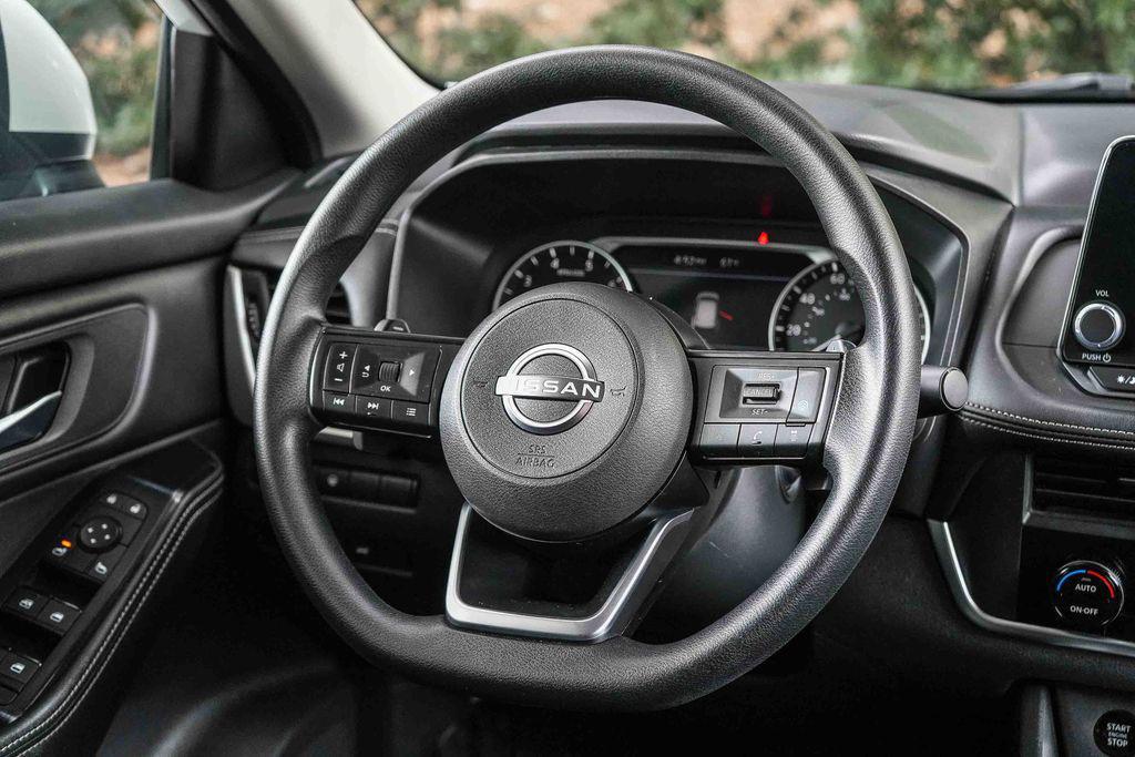 used 2024 Nissan Rogue car, priced at $24,995