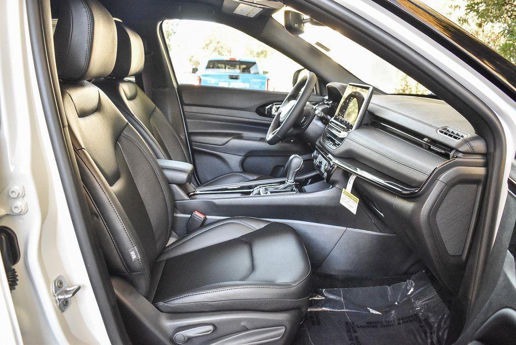 new 2026 Jeep Compass car, priced at $34,605