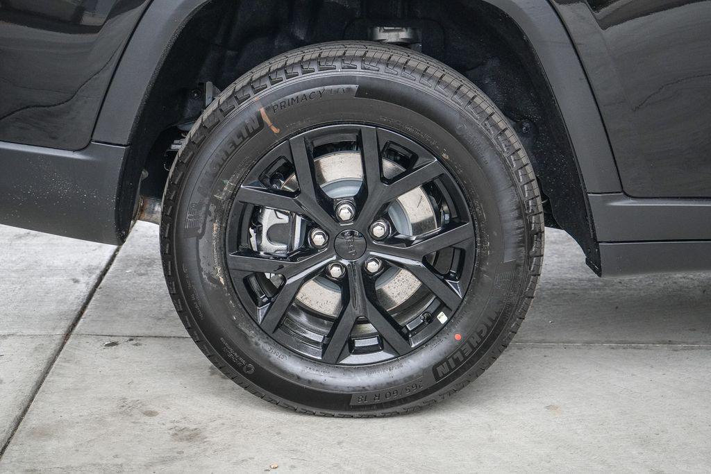 new 2026 Jeep Grand Cherokee L car, priced at $46,670
