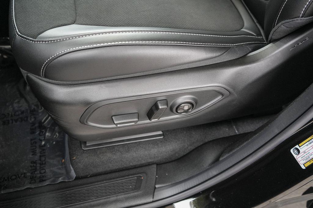 new 2026 Jeep Grand Cherokee L car, priced at $46,670