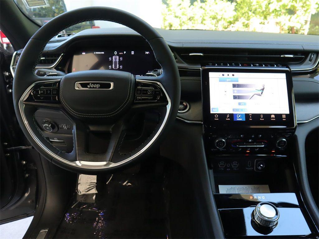 new 2023 Jeep Grand Cherokee car, priced at $54,995