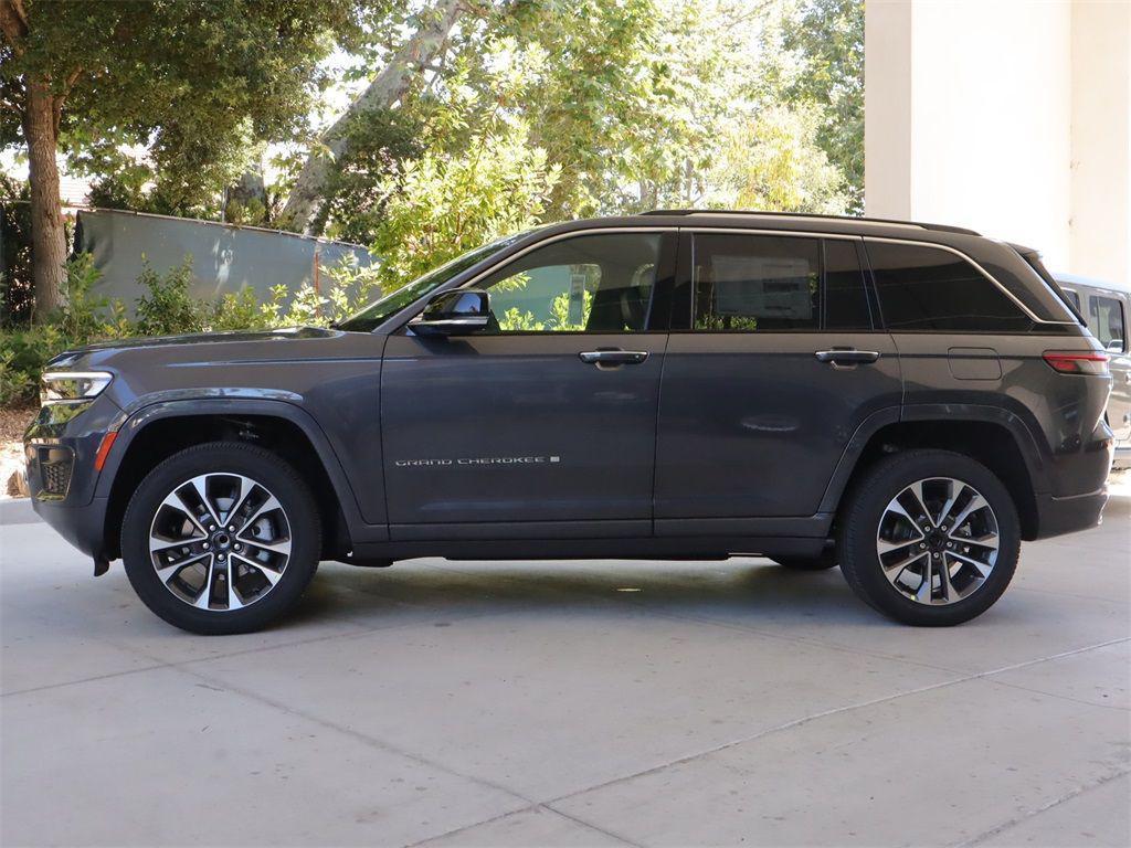 new 2023 Jeep Grand Cherokee car, priced at $54,995