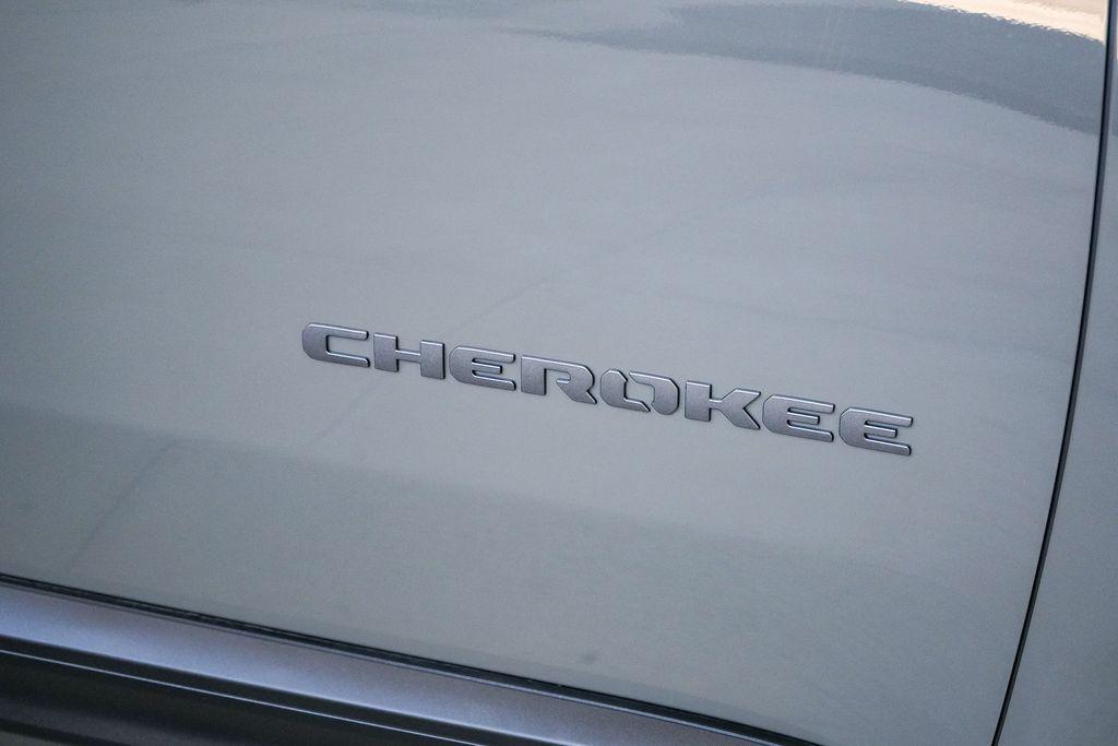 new 2026 Jeep Cherokee car, priced at $40,810