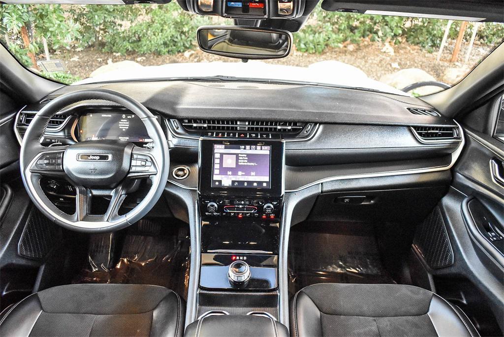 used 2024 Jeep Grand Cherokee L car, priced at $29,995