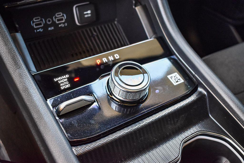 new 2026 Jeep Grand Cherokee car, priced at $45,150