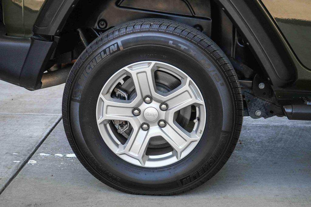 used 2022 Jeep Wrangler Unlimited car, priced at $34,500