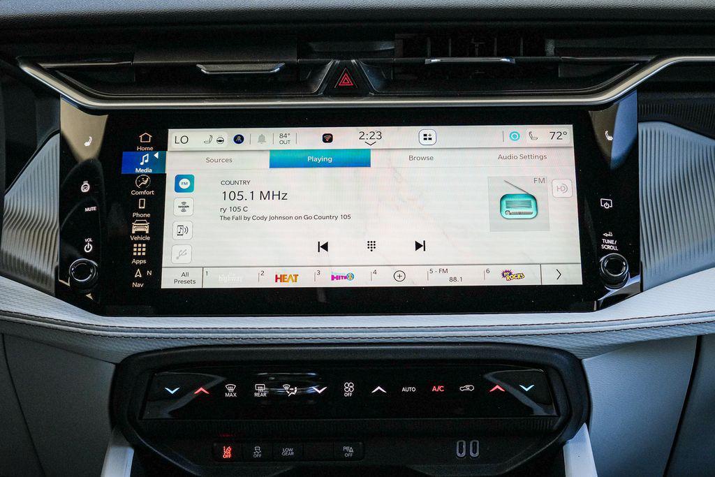 new 2026 Jeep Cherokee car, priced at $41,710