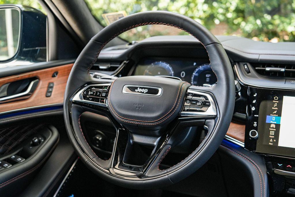 new 2026 Jeep Grand Cherokee car, priced at $62,946