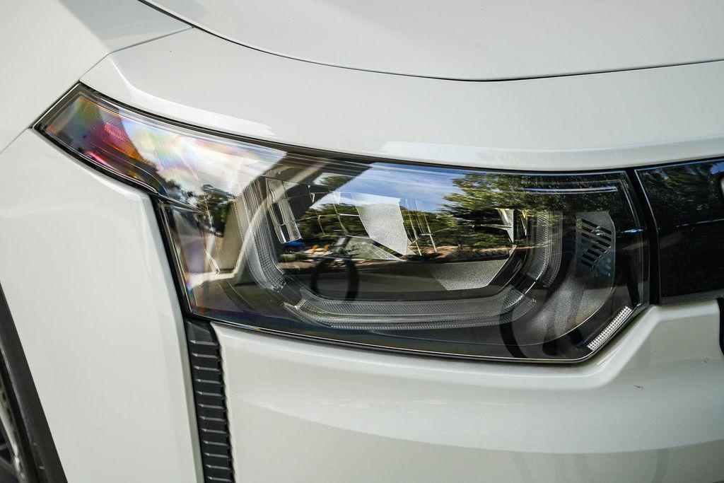 new 2026 Jeep Cherokee car, priced at $39,720