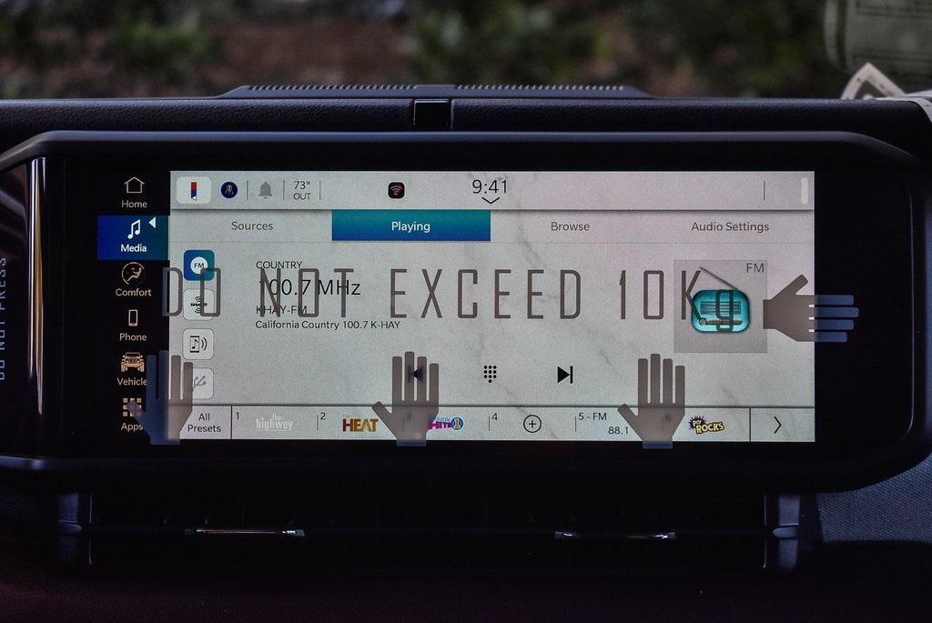 new 2026 Jeep Gladiator car, priced at $47,945