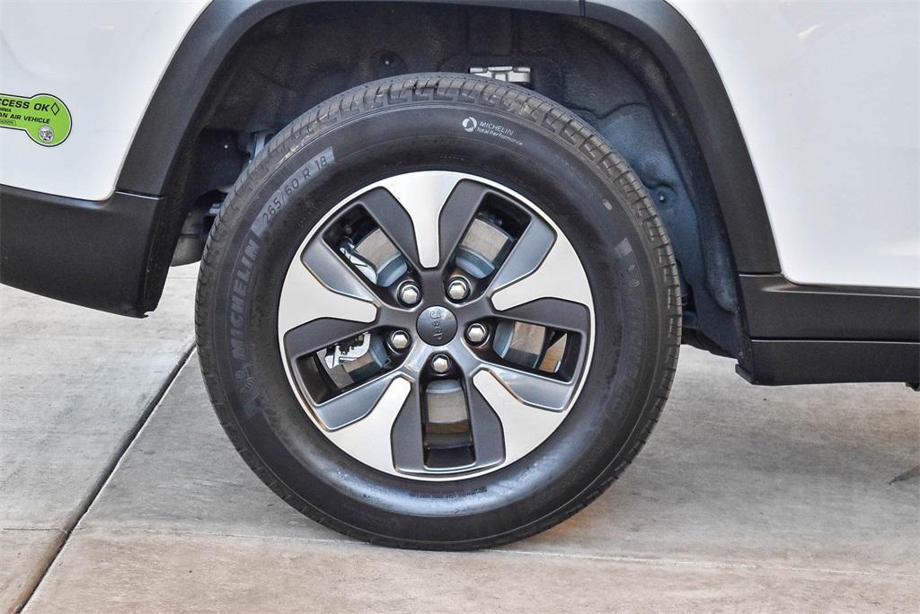 used 2022 Jeep Grand Cherokee 4xe car, priced at $27,500