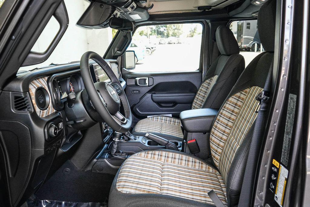 new 2026 Jeep Wrangler car, priced at $51,365