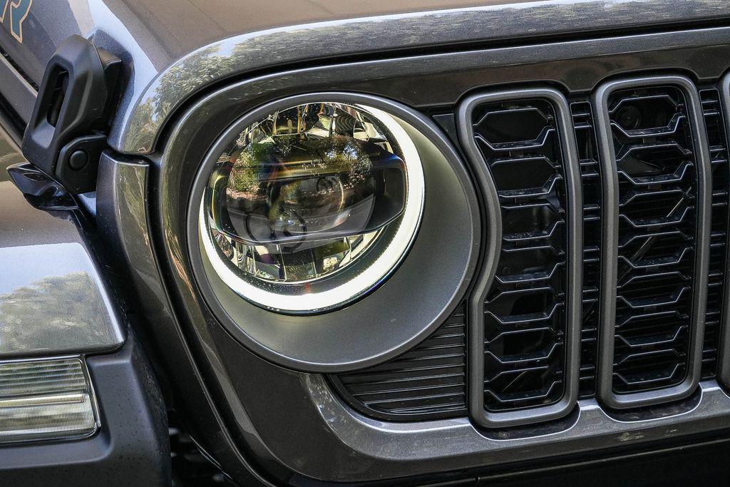 new 2026 Jeep Wrangler car, priced at $51,365
