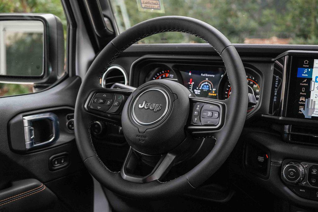 new 2026 Jeep Gladiator car, priced at $49,355