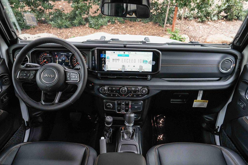 new 2026 Jeep Gladiator car, priced at $49,355