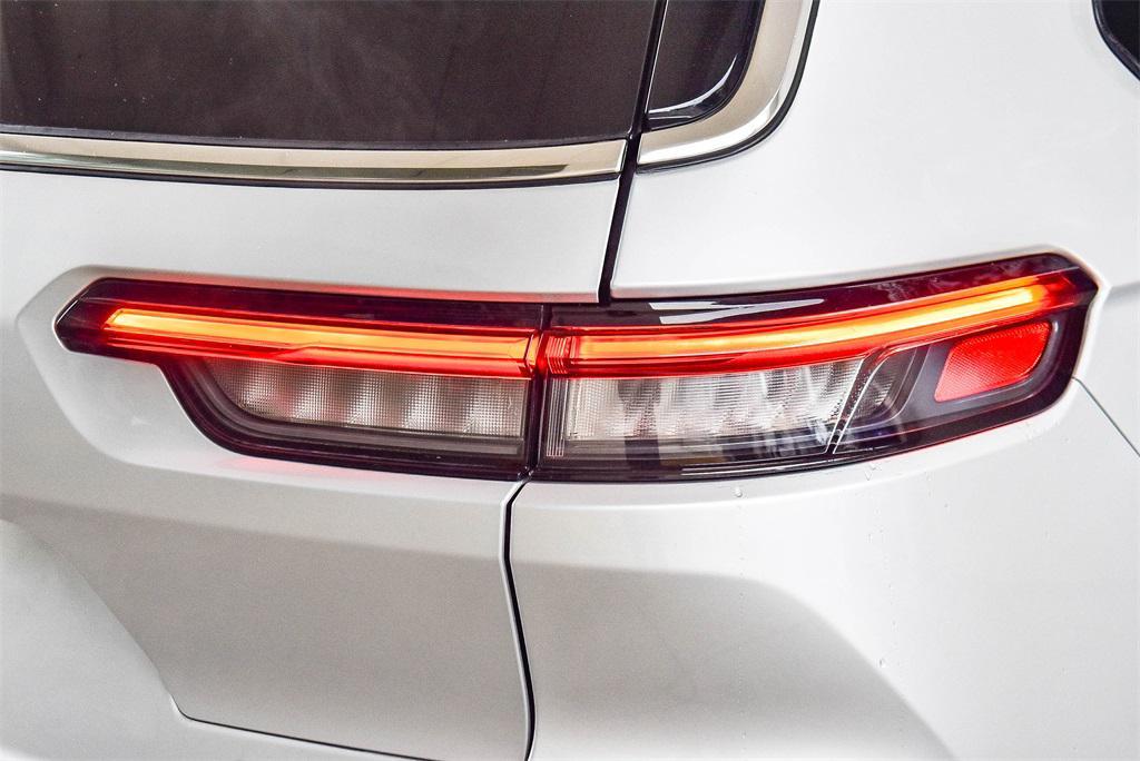 used 2022 Jeep Grand Cherokee L car, priced at $26,995