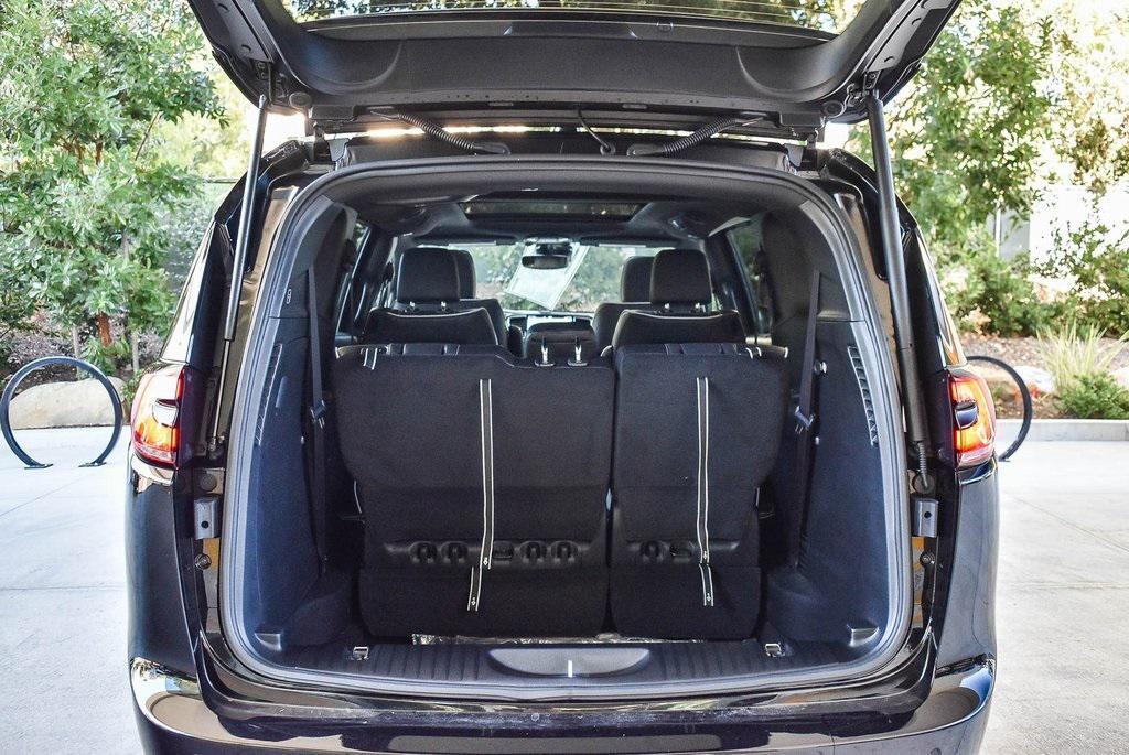 new 2026 Chrysler Pacifica car, priced at $51,945