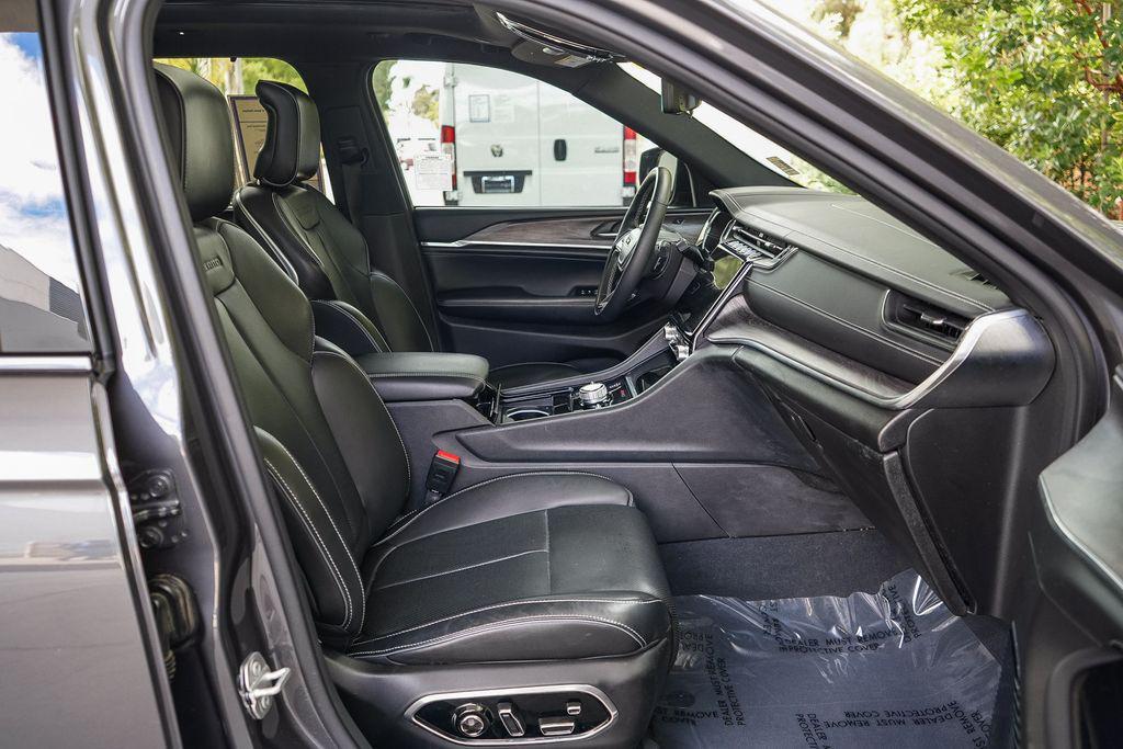 used 2023 Jeep Grand Cherokee 4xe car, priced at $35,500