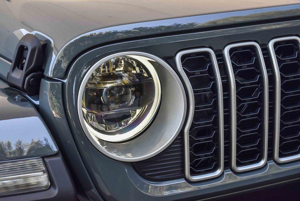 new 2026 Jeep Wrangler car, priced at $55,335