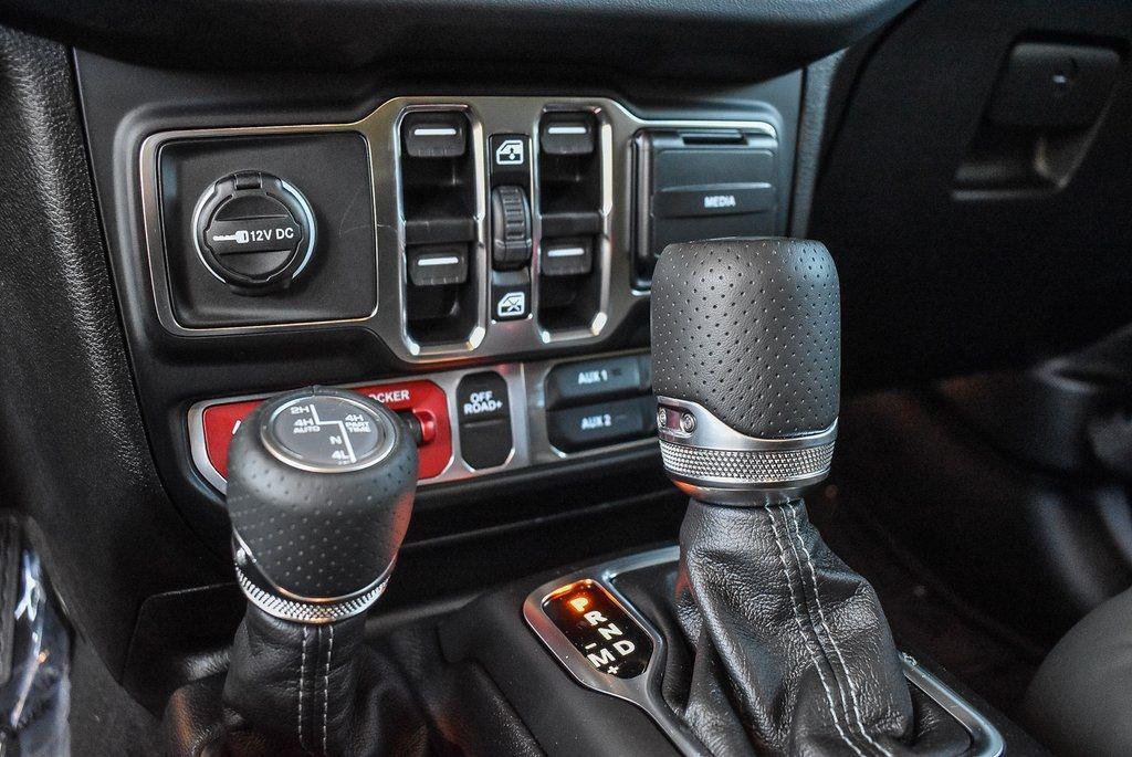 new 2026 Jeep Gladiator car, priced at $57,865