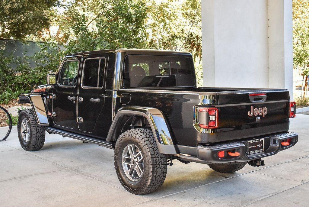 new 2026 Jeep Gladiator car, priced at $57,865