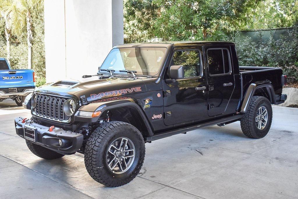 new 2026 Jeep Gladiator car, priced at $64,365