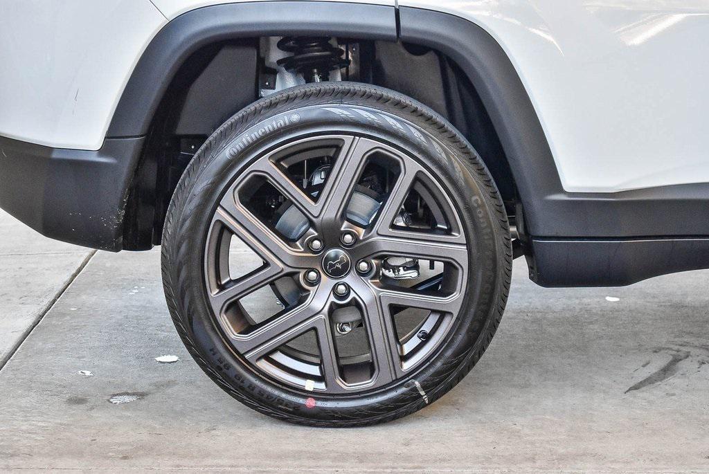 new 2026 Jeep Compass car, priced at $39,400