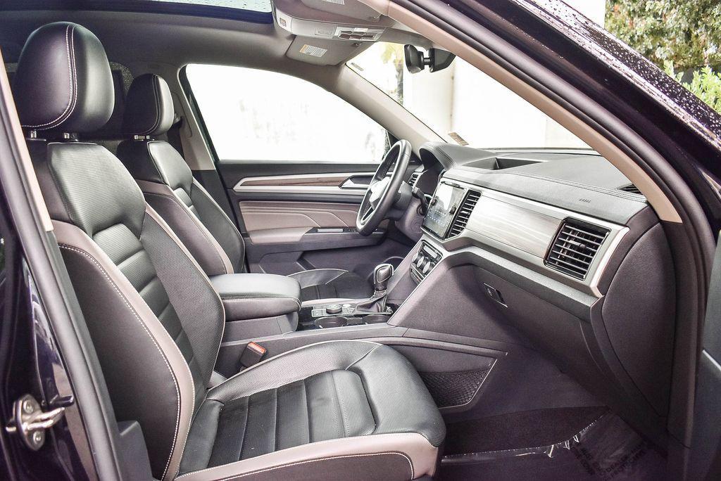 used 2021 Volkswagen Atlas car, priced at $27,500