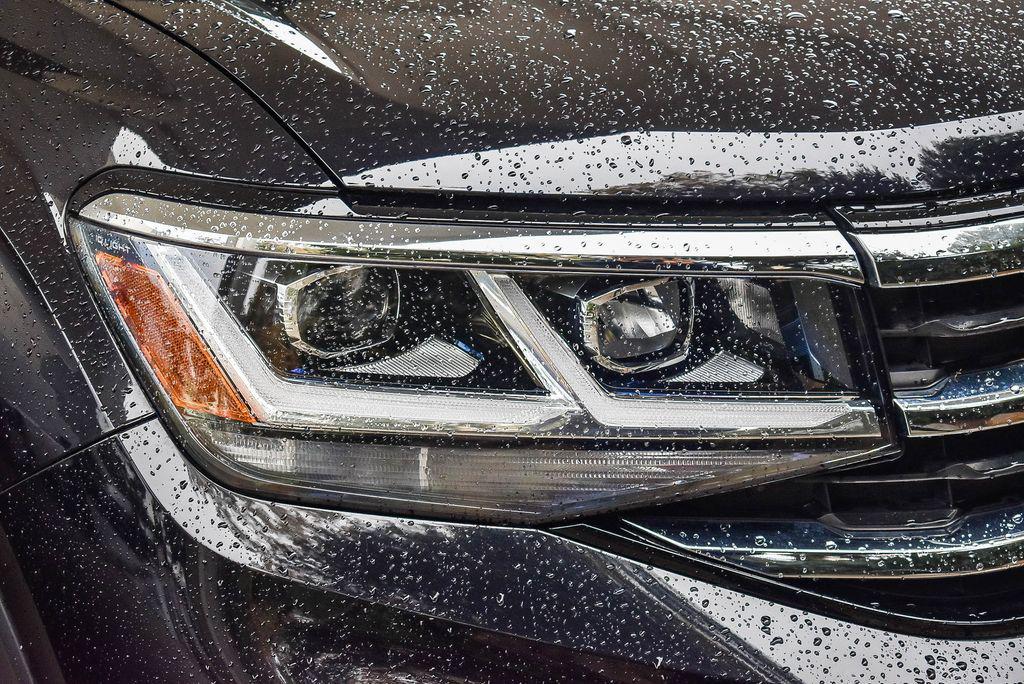 used 2021 Volkswagen Atlas car, priced at $27,500