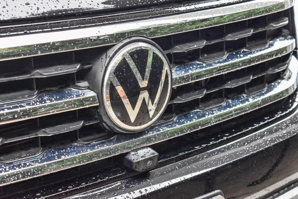 used 2021 Volkswagen Atlas car, priced at $27,500